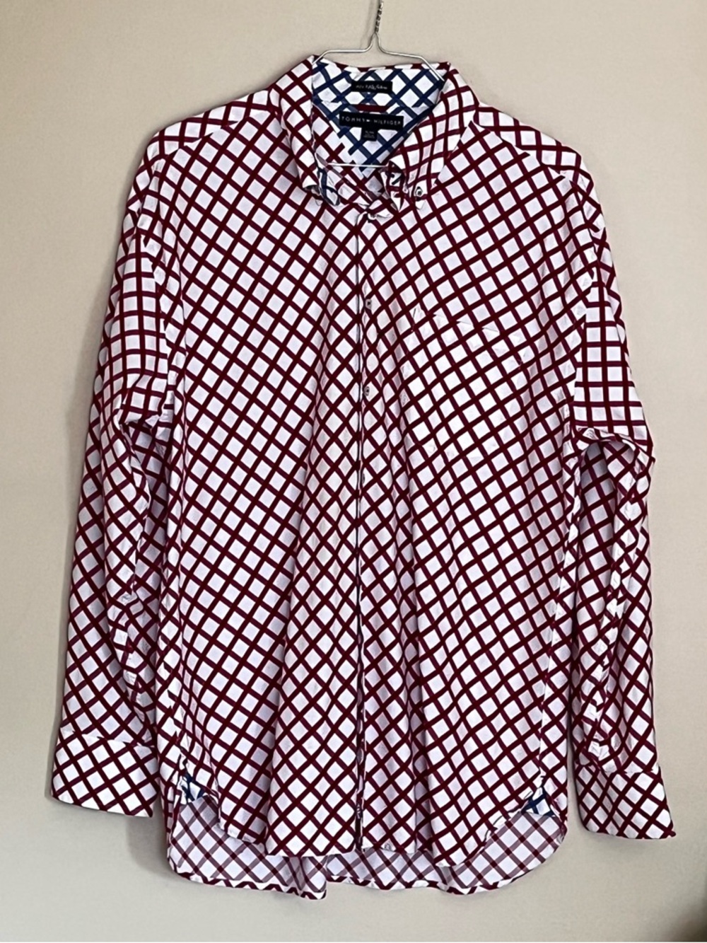 Tommy Hilfiger Long Sleeve Button Down Red White and Blue Size XL
